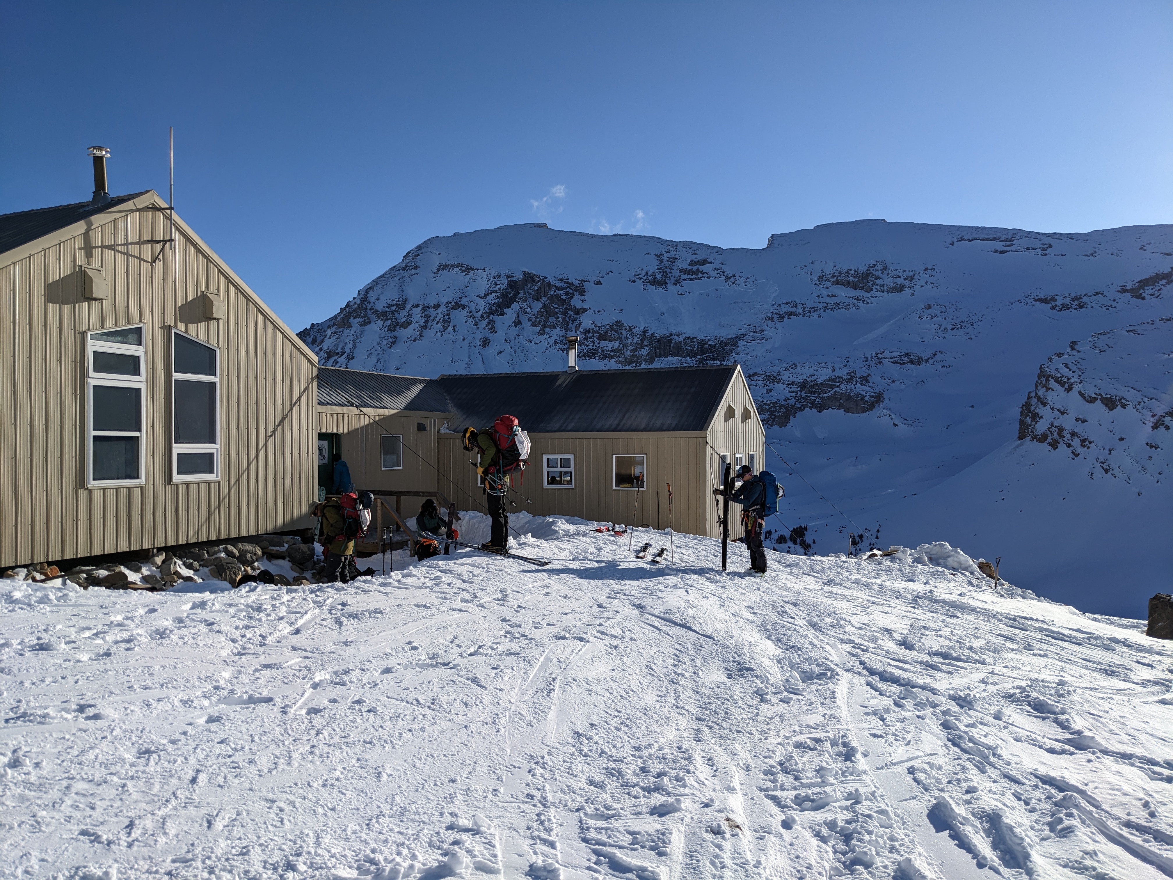 wapta traverse hut